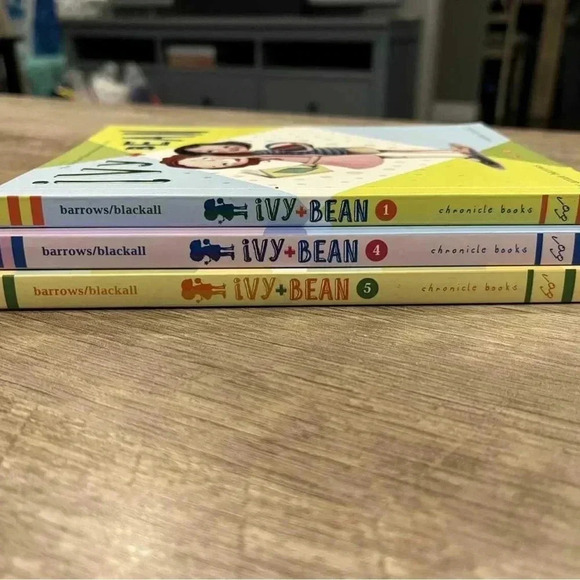 Ivy and Bean Series Books 1  4 and 5 - Picture 5 of 5